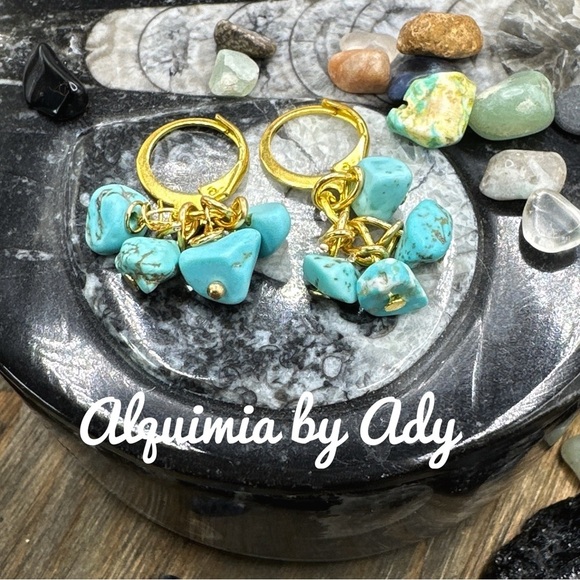 Statement Turquoise and gold chandelier confetti western long dangle earrings - Picture 1 of 4